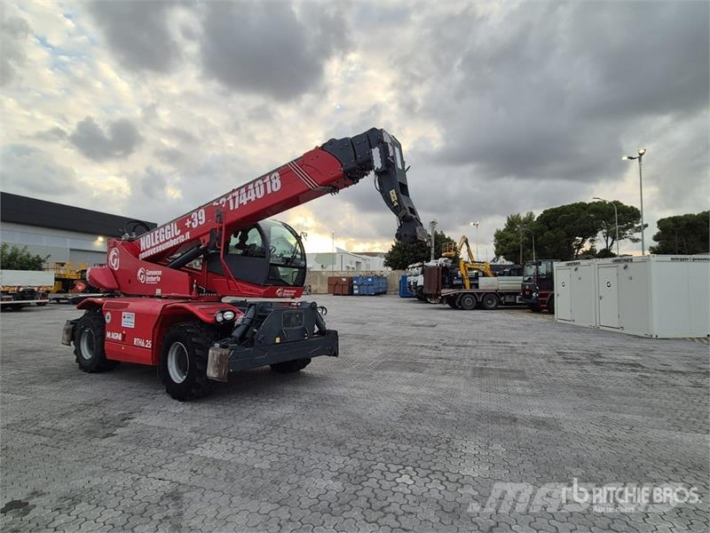 Magni RTH 6.25 Telehandler Chariot télescopique