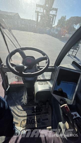 Magni RTH 6.30 Telehandler مناولات متداخلة