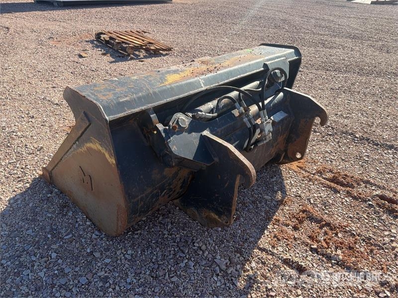 Magsi 1750 mm Side Dump Bucket 鏟斗