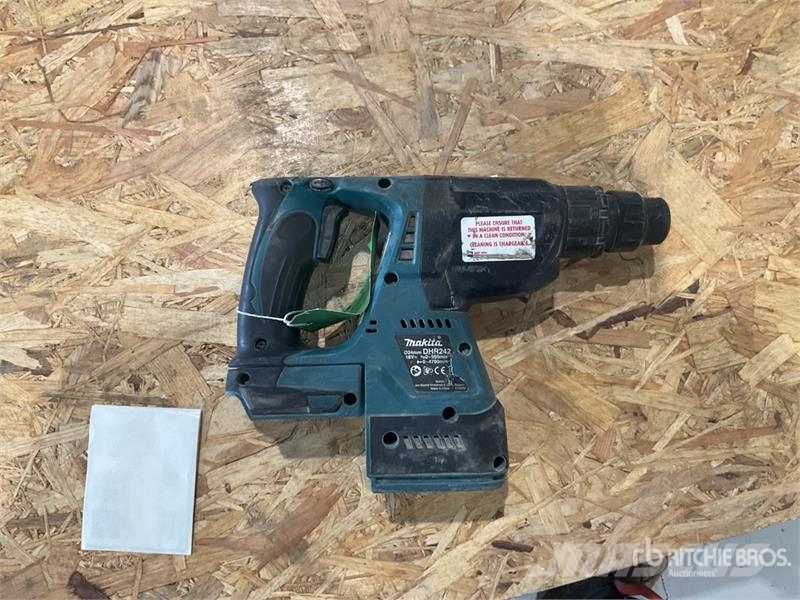 Makita of (2) Makita Hand Tools مكونات أخرى