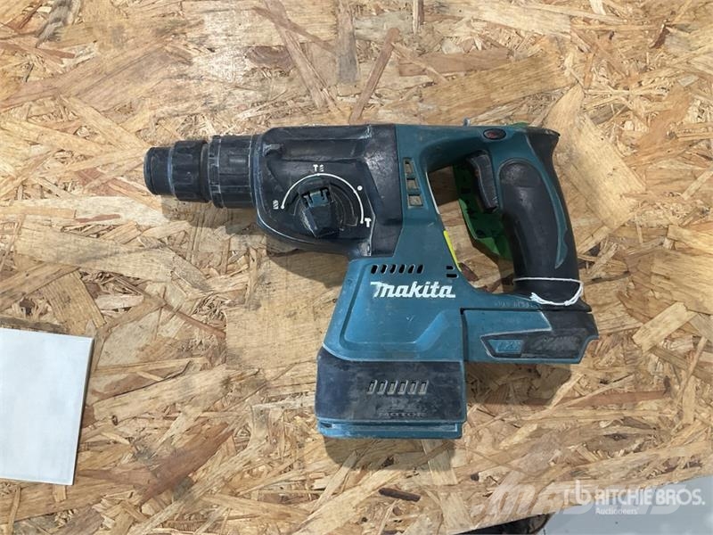 Makita of (2) Makita Hand Tools مكونات أخرى
