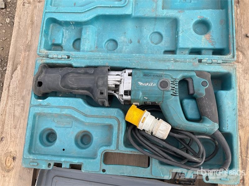 Makita of (2) Makita Reciprocating Saw Other components
