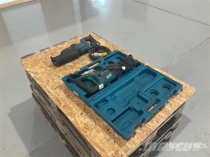 Makita of (2) Makita Reciprocating Saw مكونات أخرى