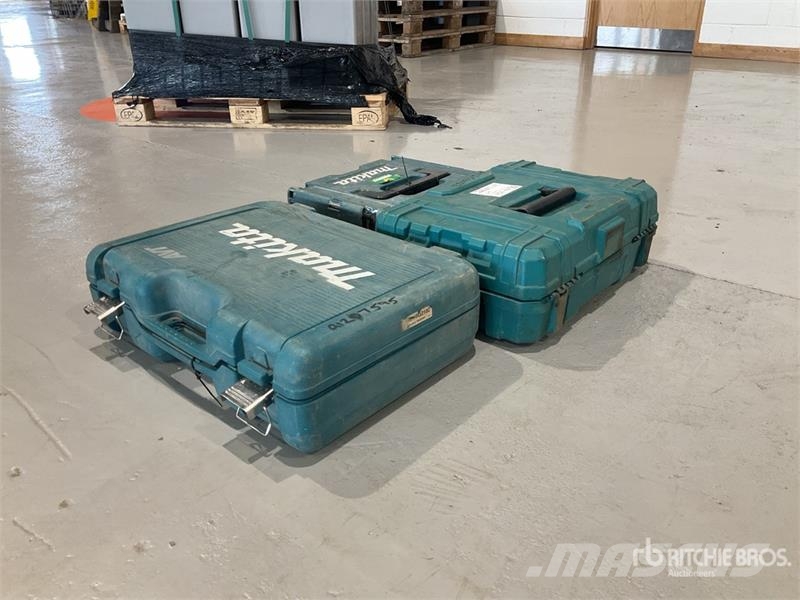 Makita of (3) Makita AVT Drills مكونات أخرى