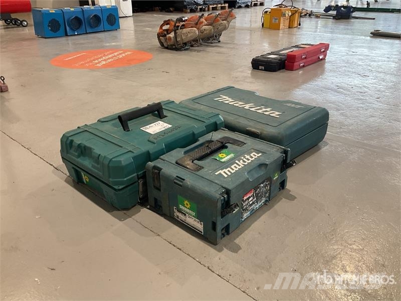 Makita of (3) Makita AVT Drills مكونات أخرى