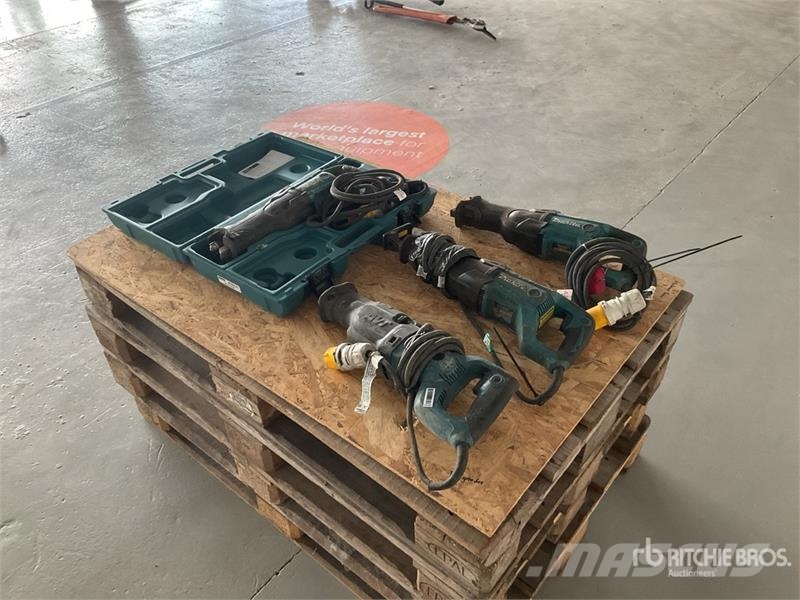 Makita of (4) Makita Reciprocating Saw مكونات أخرى