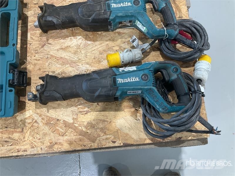 Makita of (4) Makita Reciprocating Saw مكونات أخرى