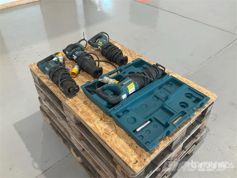 Makita of (4) Makita Reciprocating Saw مكونات أخرى