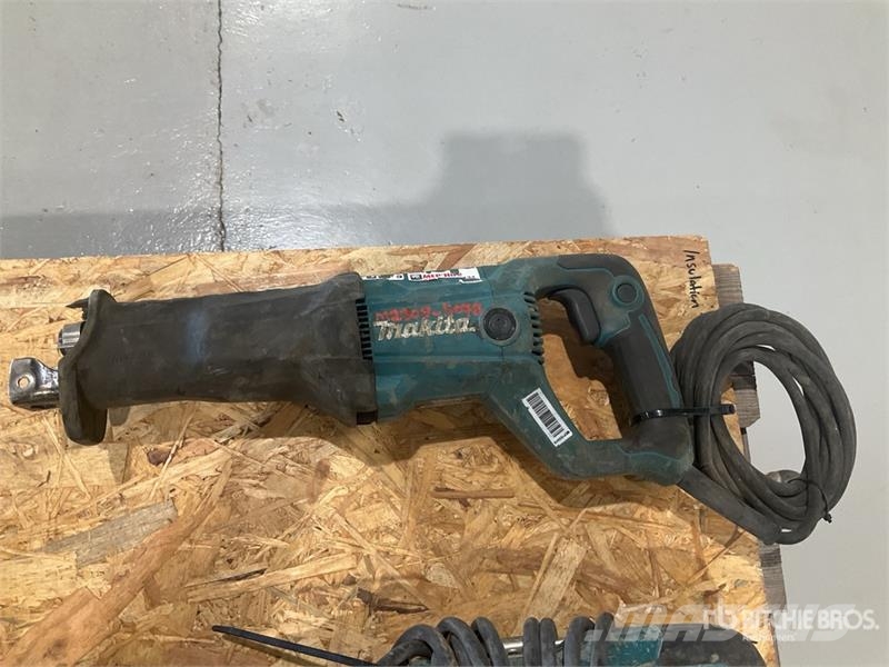 Makita of (4) Makita Reciprocating Saw مكونات أخرى