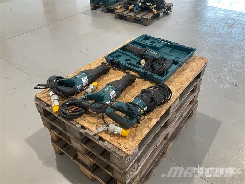 Makita of (4) Makita Reciprocating Saw مكونات أخرى