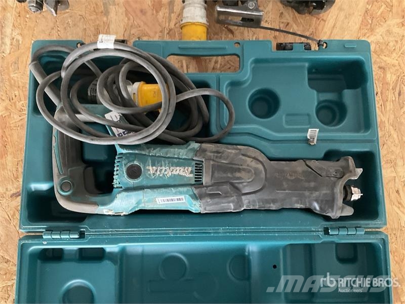 Makita of (4) Makita Reciprocating Saw مكونات أخرى