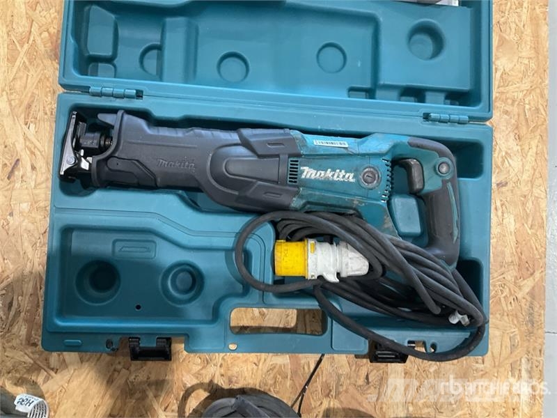 Makita of (4) Makita Reciprocating Saw مكونات أخرى