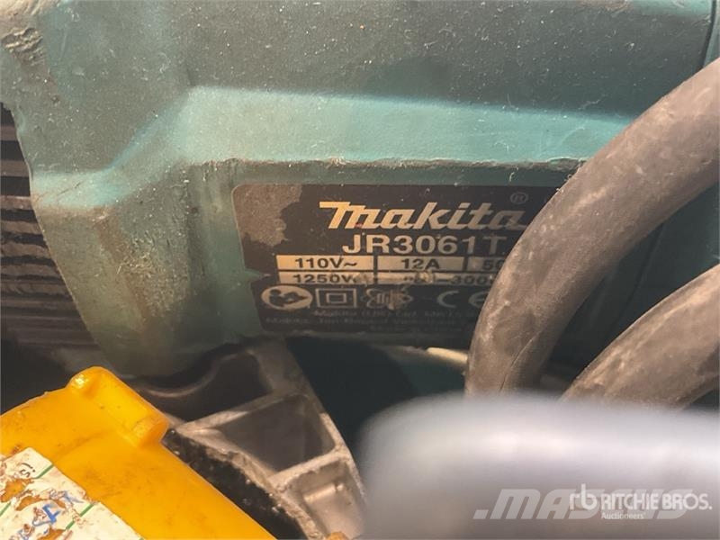 Makita of (4) Makita Reciprocating Saw مكونات أخرى