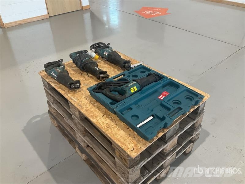 Makita of (4) Makita Reciprocating Saw مكونات أخرى