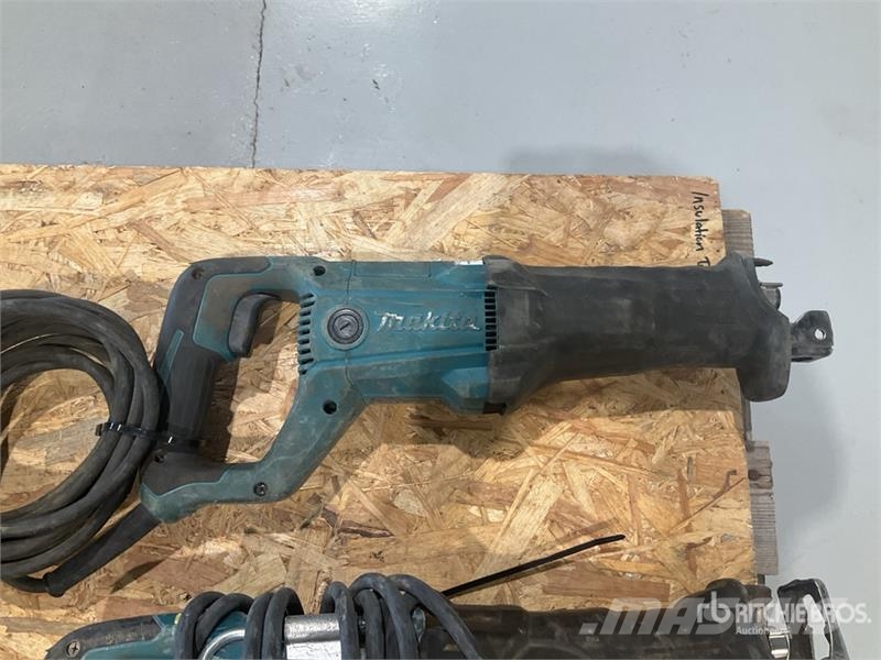 Makita of (4) Makita Reciprocating Saw مكونات أخرى
