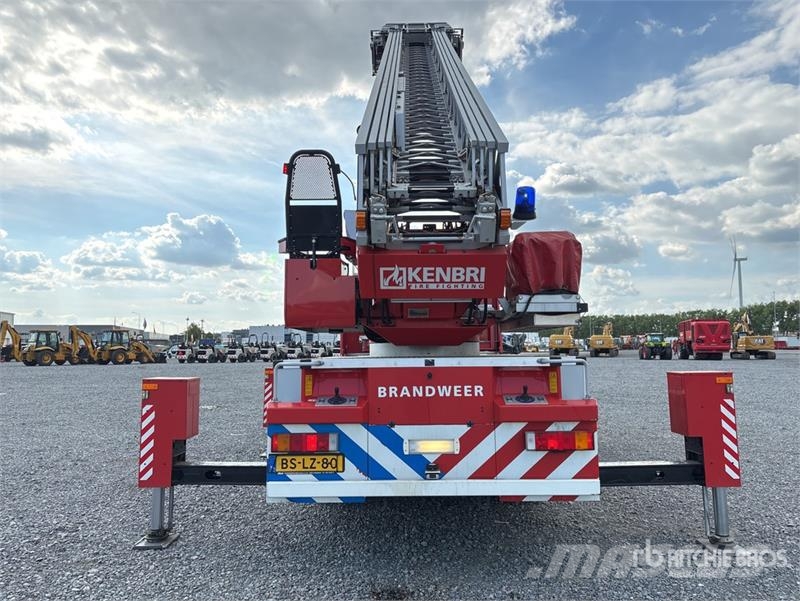 MAN L82 4x2 Ladder Fire Truck Πυροσβεστικά οχήματα