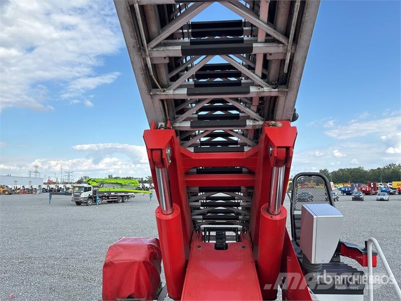 MAN L82 4x2 Ladder Fire Truck Πυροσβεστικά οχήματα