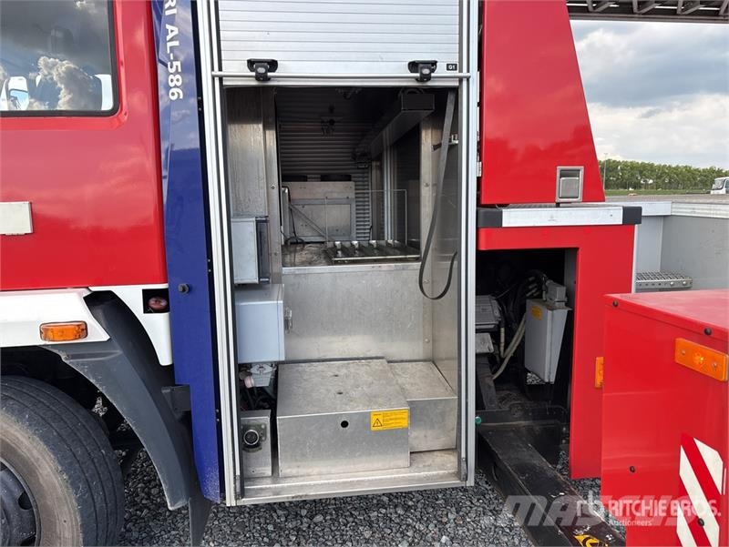 MAN L82 4x2 Ladder Fire Truck Πυροσβεστικά οχήματα