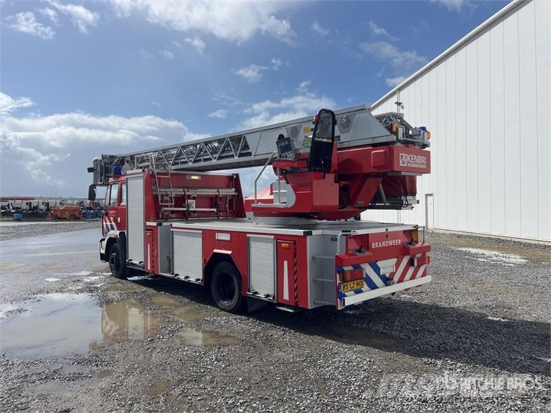 MAN L82 4x2 Ladder Fire Truck Πυροσβεστικά οχήματα