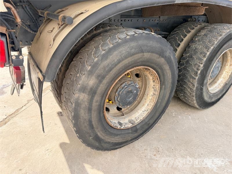 MAN PK15500 6100 kg on MAN TGS33.440 6x4 Camion Bi-Ben شاحنات الرافعات