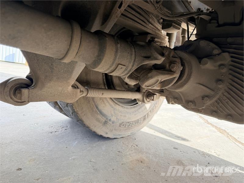 MAN PK15500 6100 kg on MAN TGS33.440 6x4 Camion Bi-Ben شاحنات الرافعات