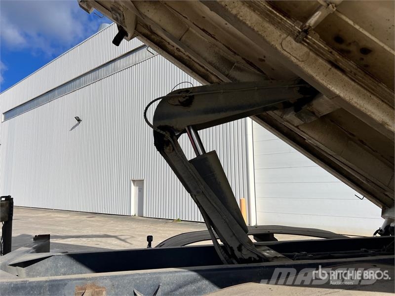 MAN PK15500 6100 kg on MAN TGS33.440 6x4 Camion Bi-Ben شاحنات الرافعات