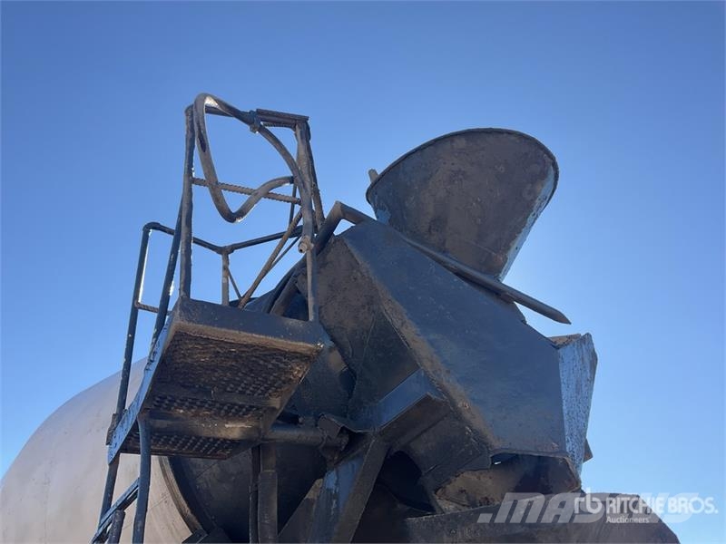 MAN TGA 360 8x4 8x4 Mixer Truck Cementbil