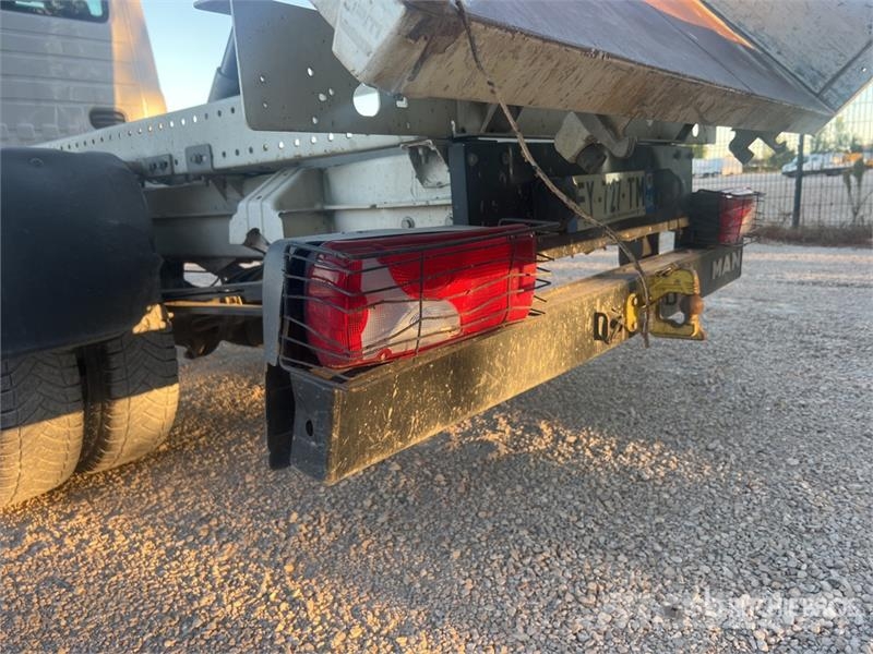 MAN TGE 3.180 Camion Benne Dump Truck Camion benne