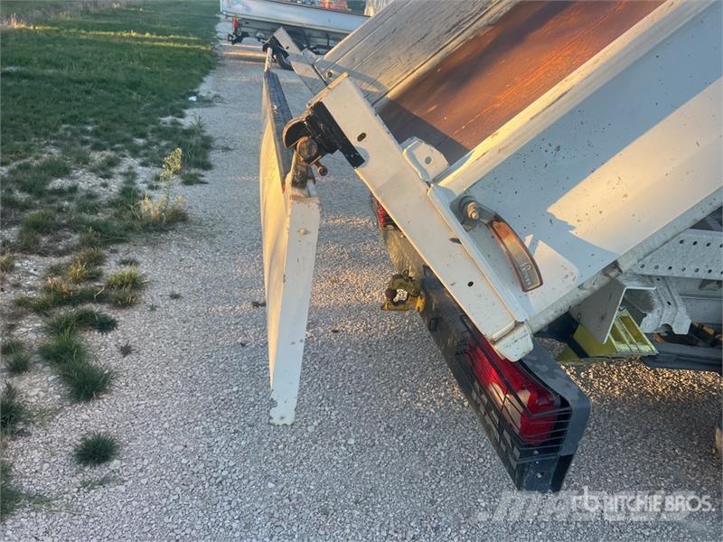 MAN TGE 3.180 Camion Benne Dump Truck Camion benne