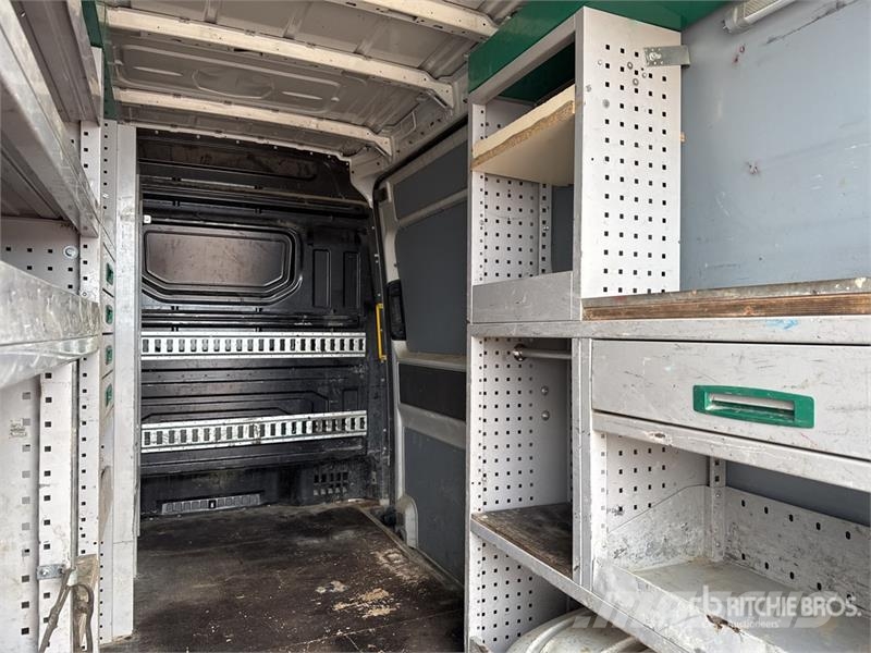 MAN TGE 3.180 Camion Fourgon Cargo Van (Inoperable) Transporterek