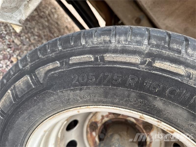 MAN TGE 3.180 Camion Fourgon Cargo Van (Inoperable) Transporterek