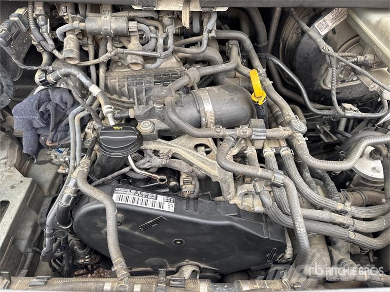 MAN TGE 3.180 Camion Fourgon Cargo Van (Inoperable) Transporterek