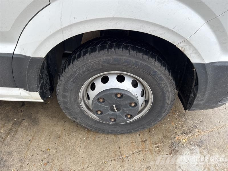 MAN TGE 3.180 Camion Fourgon Cargo Van Gesloten bedrijfswagens