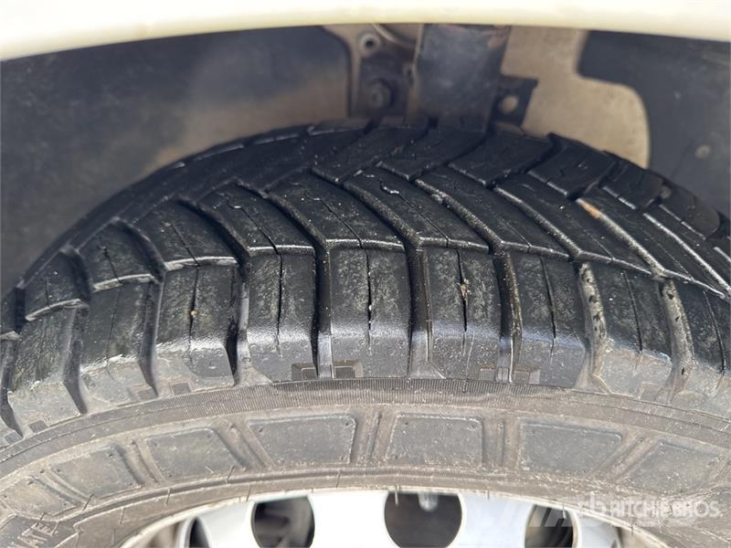 MAN TGE 3.180 Camion Fourgon Cargo Van Gesloten bedrijfswagens