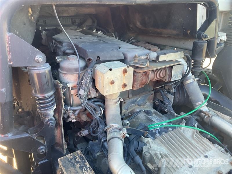 MAN TGM 18.290 4x2 Cab and Chassis Cabine si interior