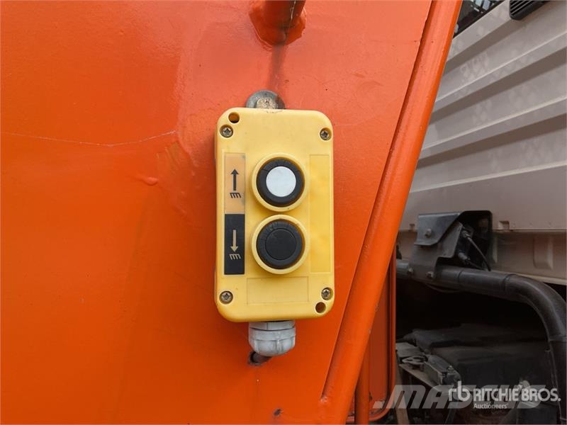 MAN TGM18.250 4x2 Skip Flatbed Truck Flatbed / Dropside trucks