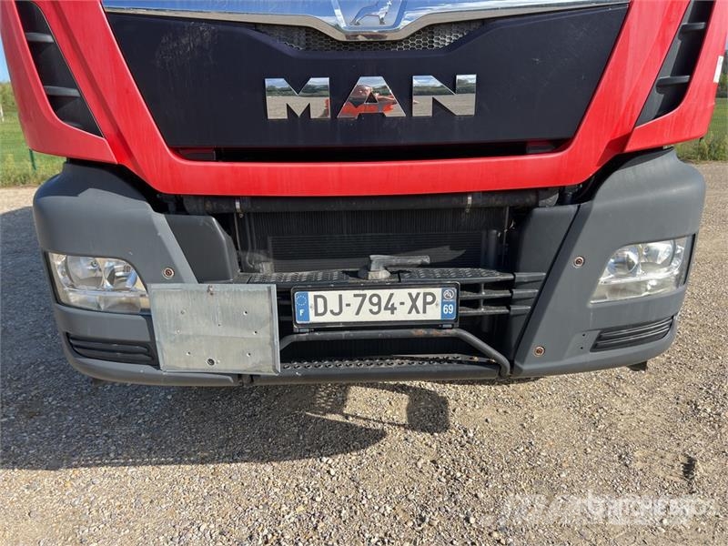 MAN TGS 18.360 11500 L 4x4 Camion Citerne Tanker Truck Camiões-cisterna