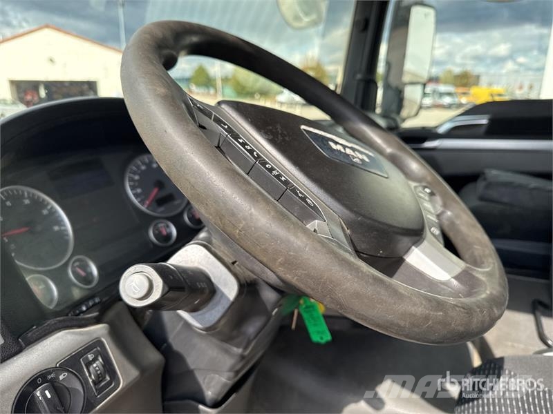 MAN TGS 18.440 4x2 Tracteur Routier Cabine Couchette S Sattelzugmaschinen