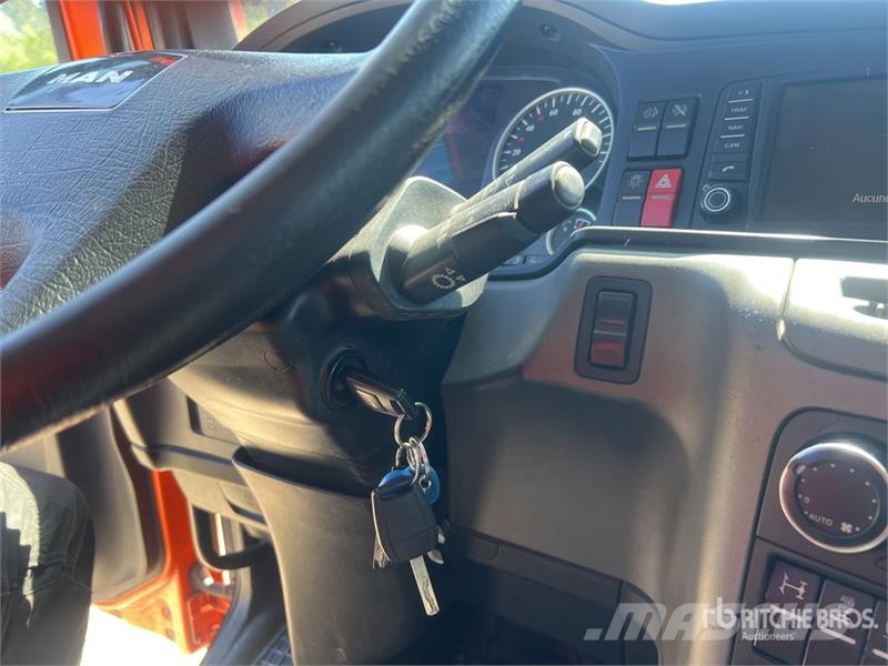 MAN TGS 18.440 4x2 Tracteur Routier Cabine Couchette S وحدات الجر