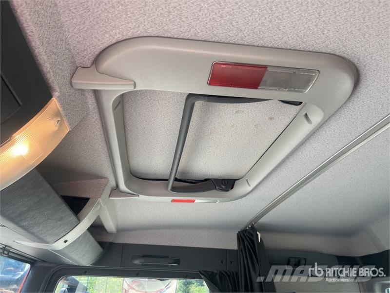 MAN TGS 18.440 4x2 Tracteur Routier Cabine Couchette S وحدات الجر
