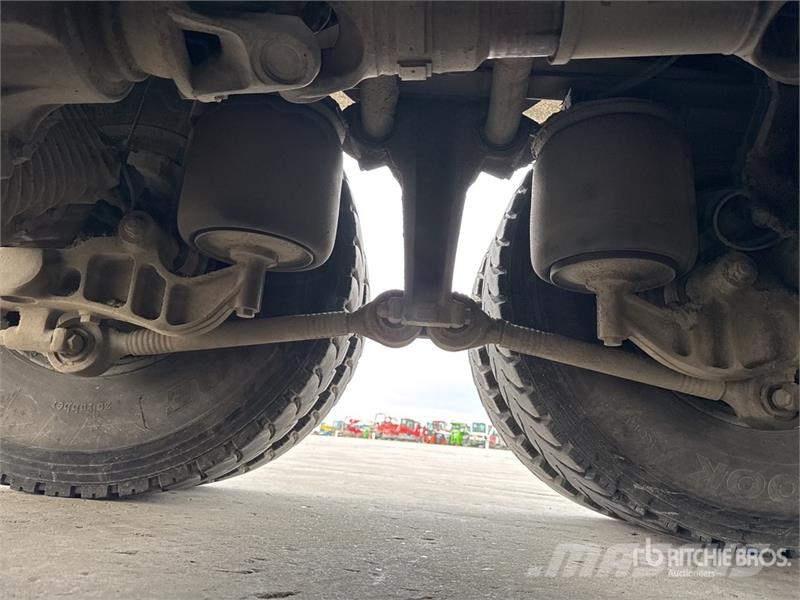 MAN TGS 35.440 8x4 Camion Benne Tri/A Dump Truck شاحنات قلابة