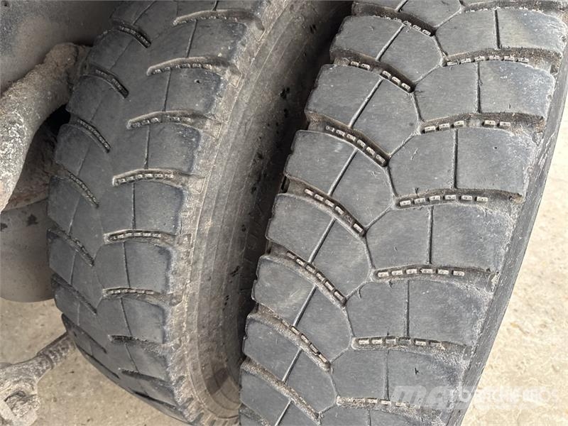 MAN TGS 35.440 8x4 Camion Benne Tri/A Dump Truck شاحنات قلابة