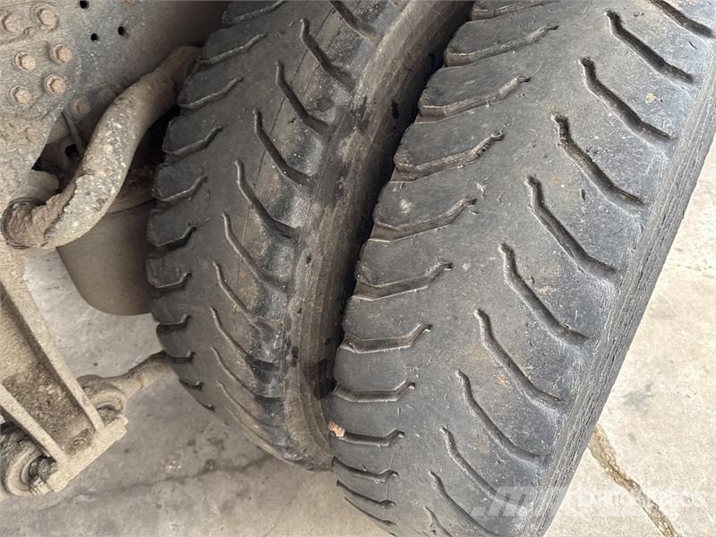 MAN TGS 35.440 8x4 Camion Benne Tri/A Dump Truck شاحنات قلابة