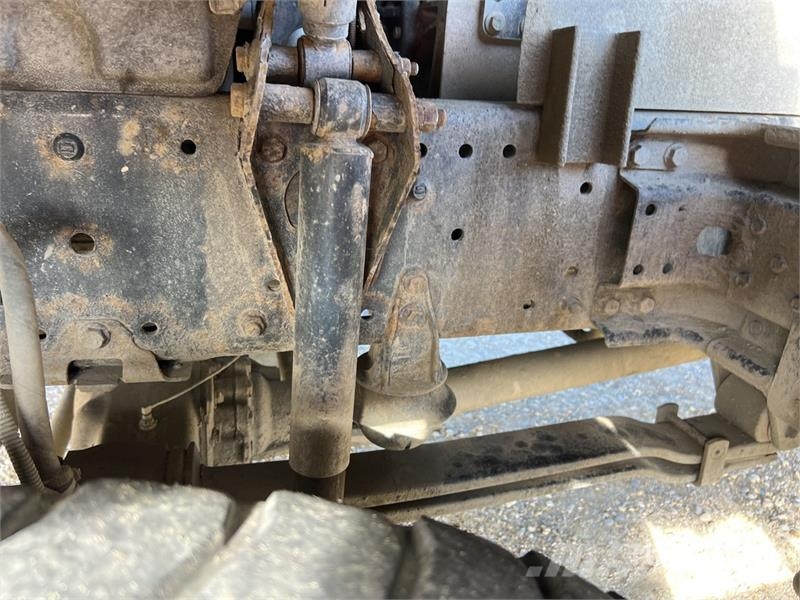 MAN TGS18.360 11500 L 4x4 Camion Citerne 4 compartimen Kamioni cisterne