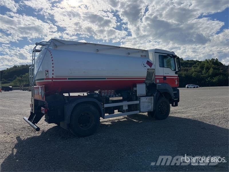MAN TGS18.360 11500 L 4x4 Camion Citerne 4 compartimen Kamioni cisterne