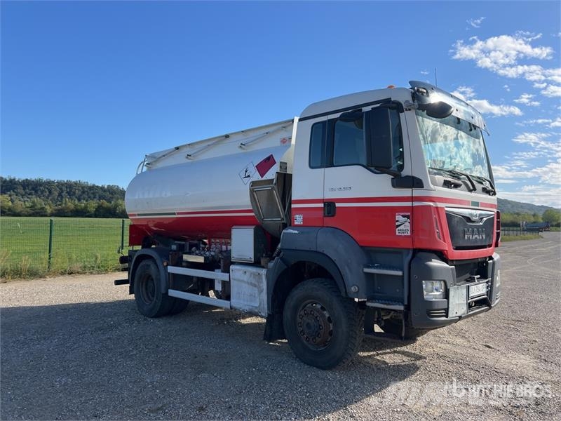 MAN TGS18.360 11500 L 4x4 Camion Citerne 4 compartimen Kamioni cisterne