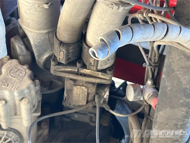 MAN TGS18.360 11500 L 4x4 Camion Citerne 4 compartimen Kamioni cisterne
