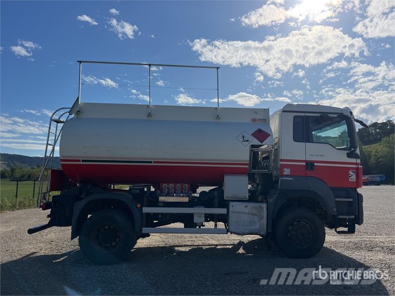 MAN TGS18.360 11500 L 4x4 Camion Citerne 4 compartimen Kamioni cisterne