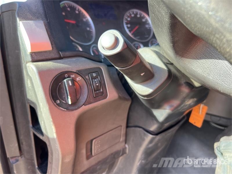 MAN TGS18.360 11500 L 4x4 Camion Citerne 4 compartimen Kamioni cisterne