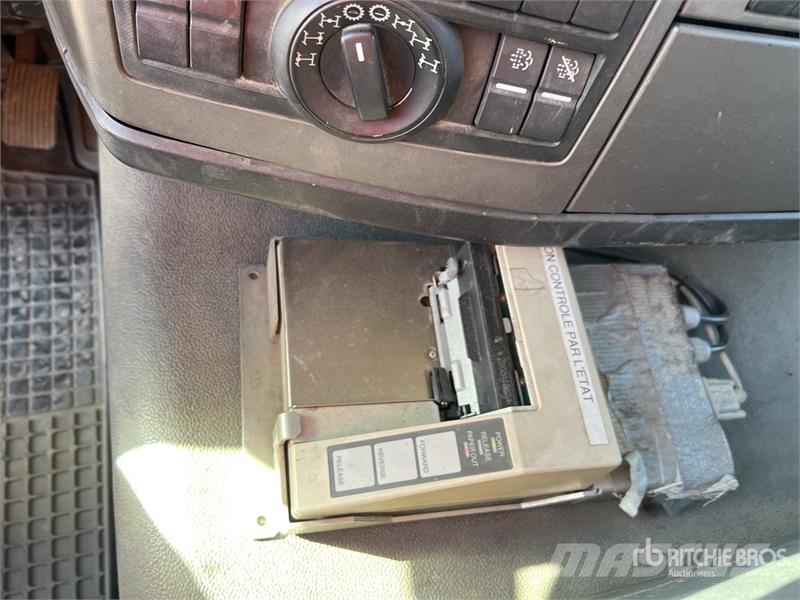 MAN TGS18.360 11500 L 4x4 Camion Citerne 4 compartimen Kamioni cisterne